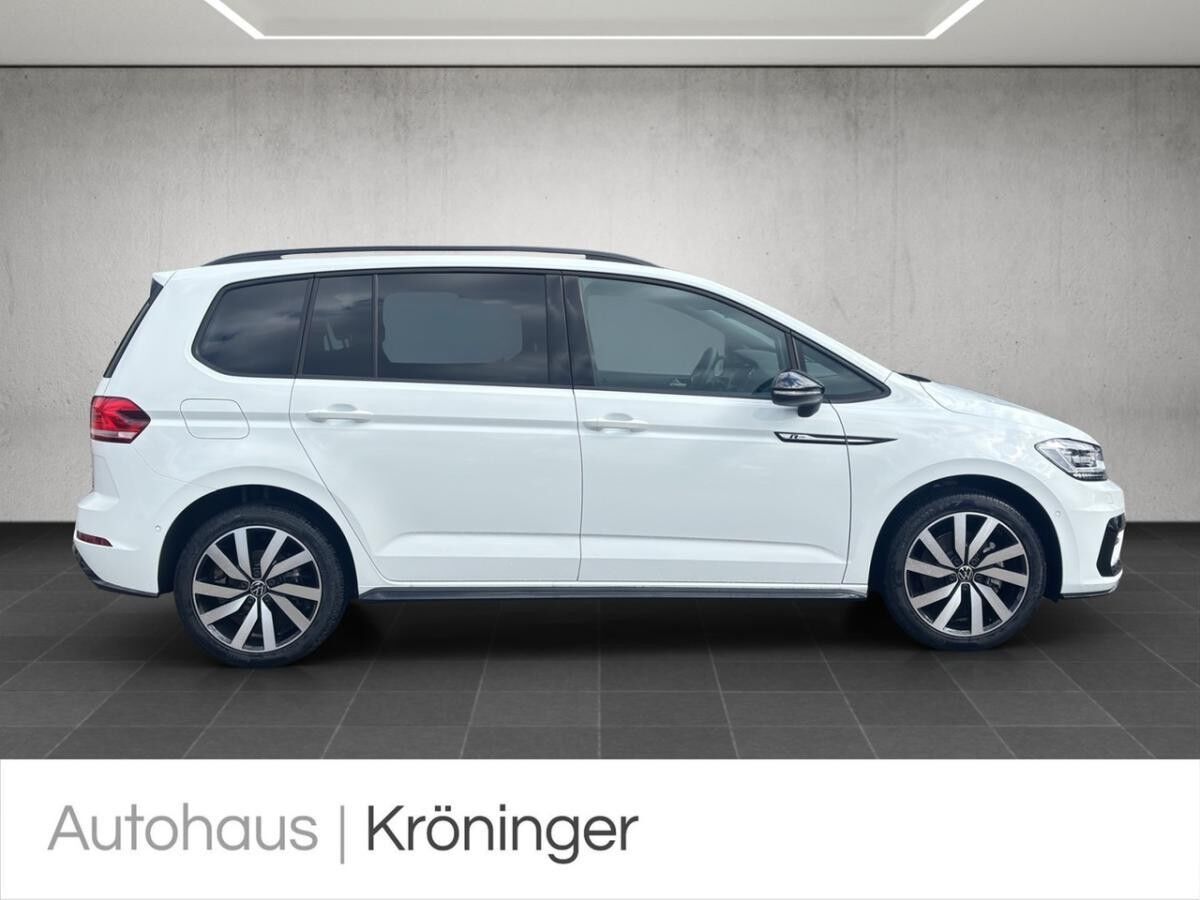 Volkswagen Touran Highline 1.5 TSI R-Line DSG AHK Navi