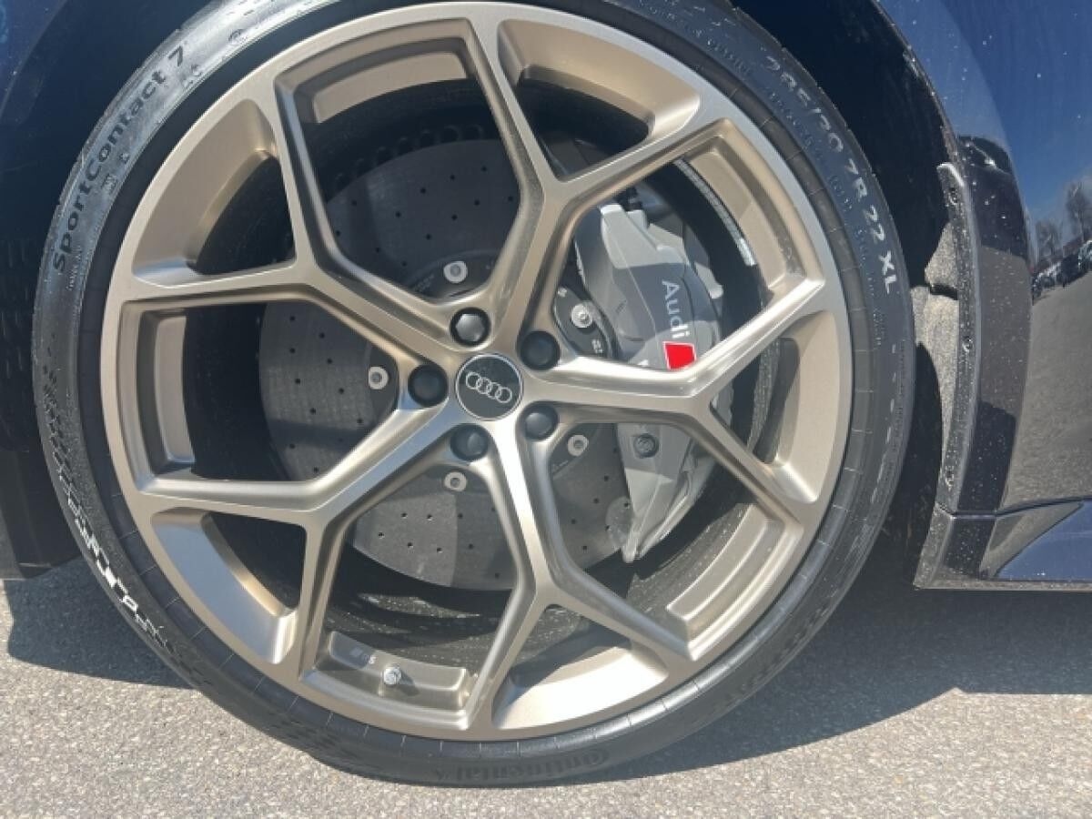 Audi RS6 Avant qu TFSI performance (630 PS) tiptronic