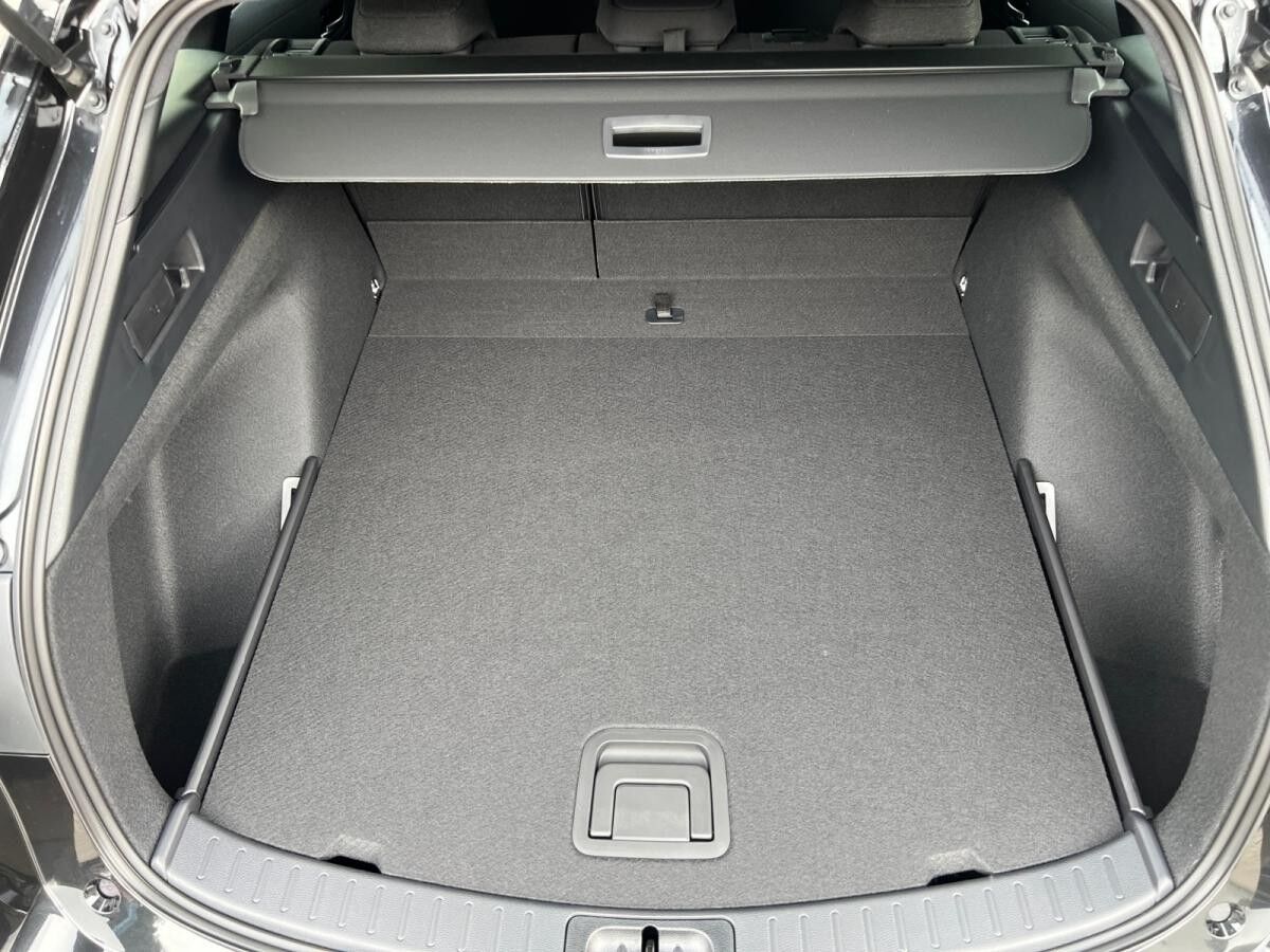 Suzuki Swace COMFORT PLUS CVT HYBRID NAVI BLUETOOTH SHZ