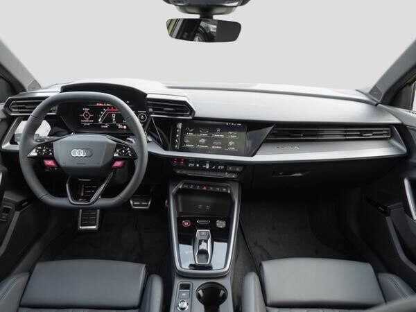 Audi RS3 Sportback MJ 2025 Matrix, Pano, SAGA, V/max 280 km/h