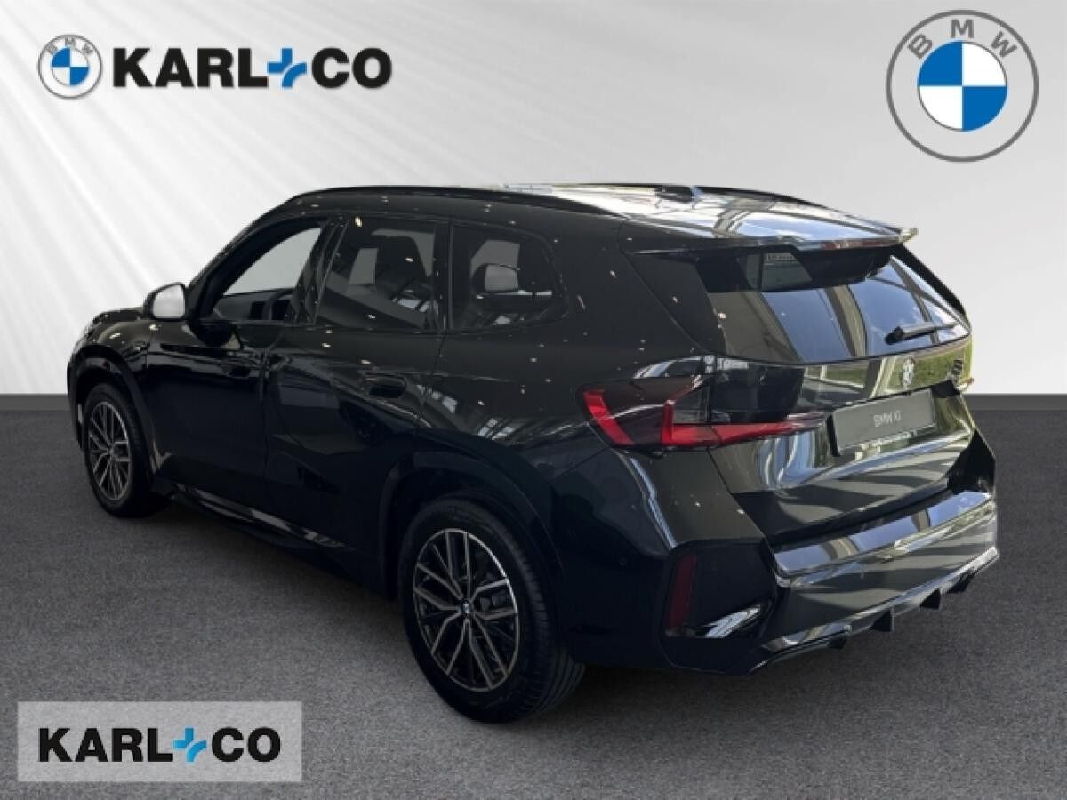 BMW X1 18 i sDrive M Sport Navi Digitales Cockpit Soundsystem Massagesitze LED