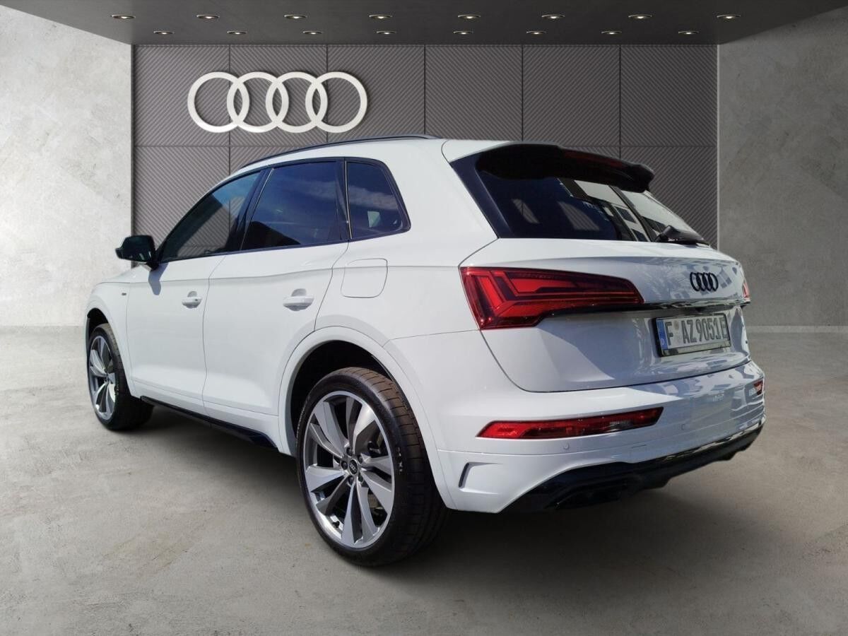 Audi Q5 55 TFSI e quattro S tronic S line Matrix-LED Navi Panorama DAB VC