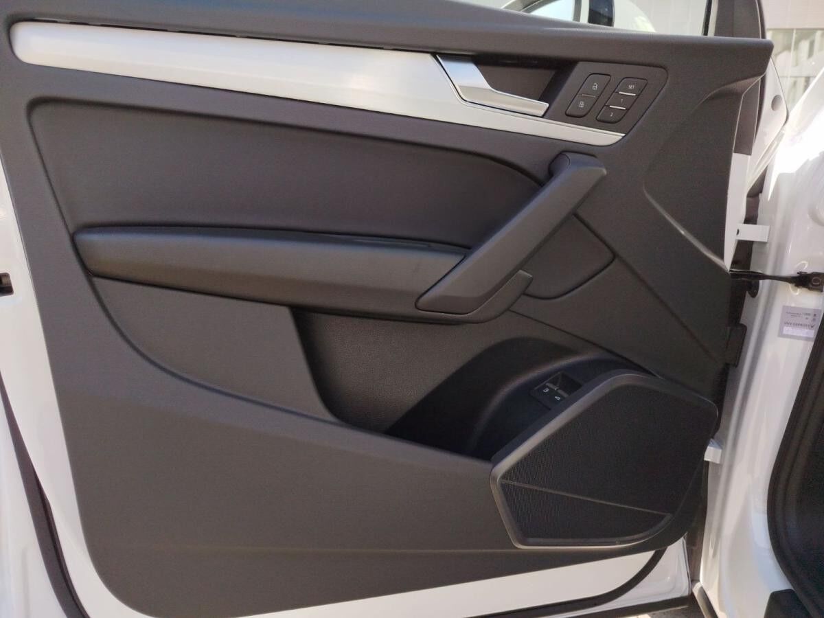 Audi Q5 55 TFSI e quattro S tronic S line Matrix-LED Navi Panorama DAB VC