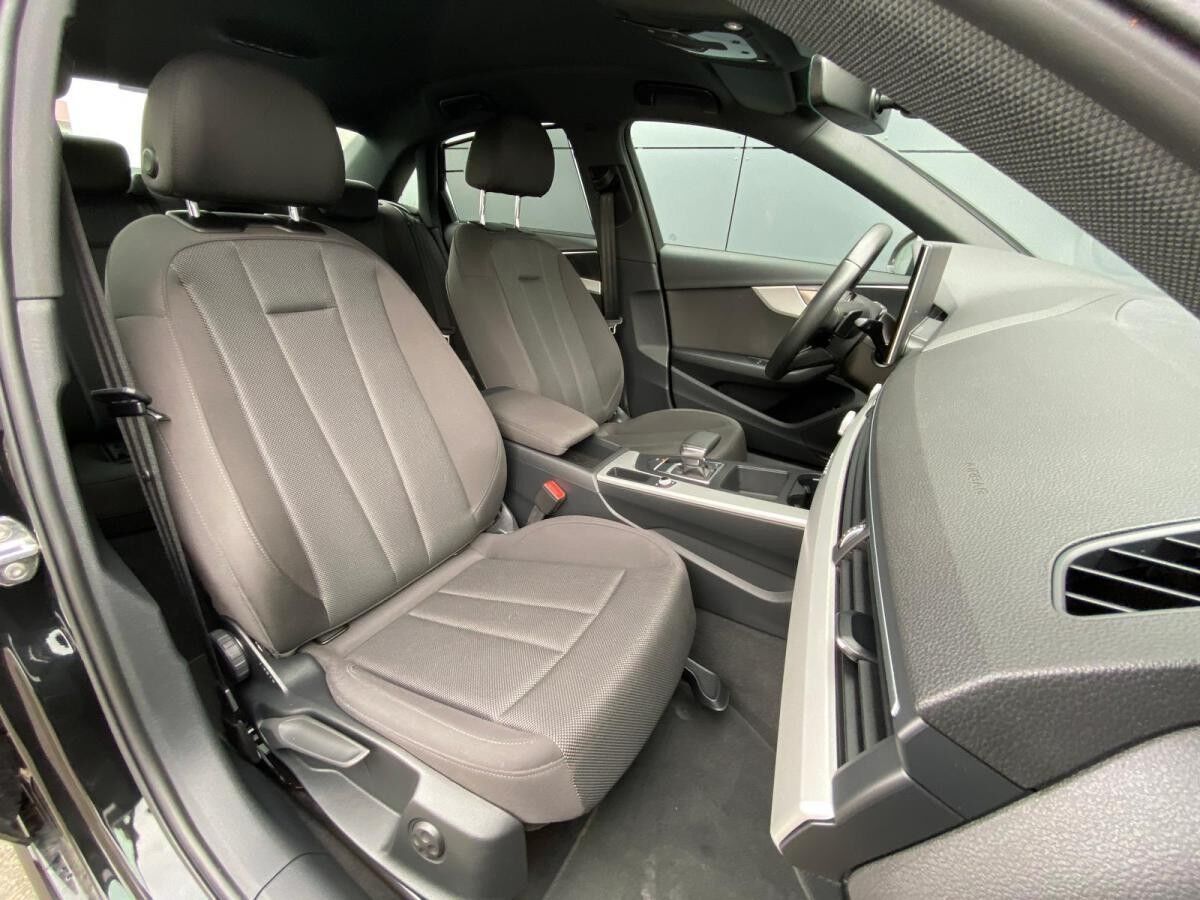 Audi A4 Limo 40 TDI quattro Aut. MMI+ RFK LED CarPlay