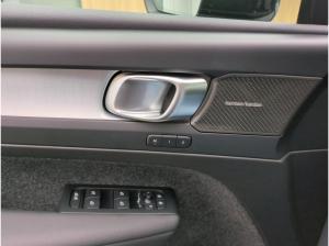 Volvo XC40 Plus Dark 360 Grad AHK Business-Paket