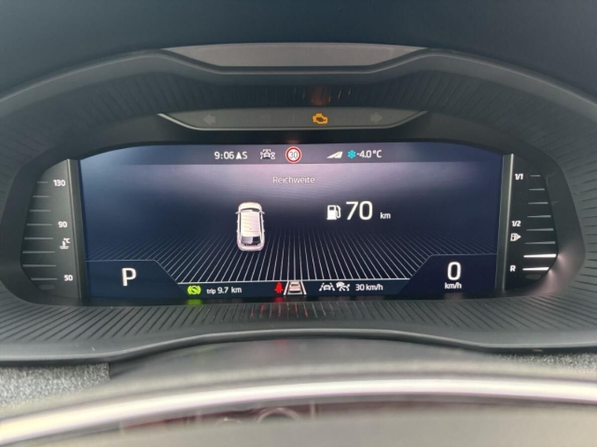 Skoda Scala Selection 1.0 TSI, Isofix, Infotainment-Paket