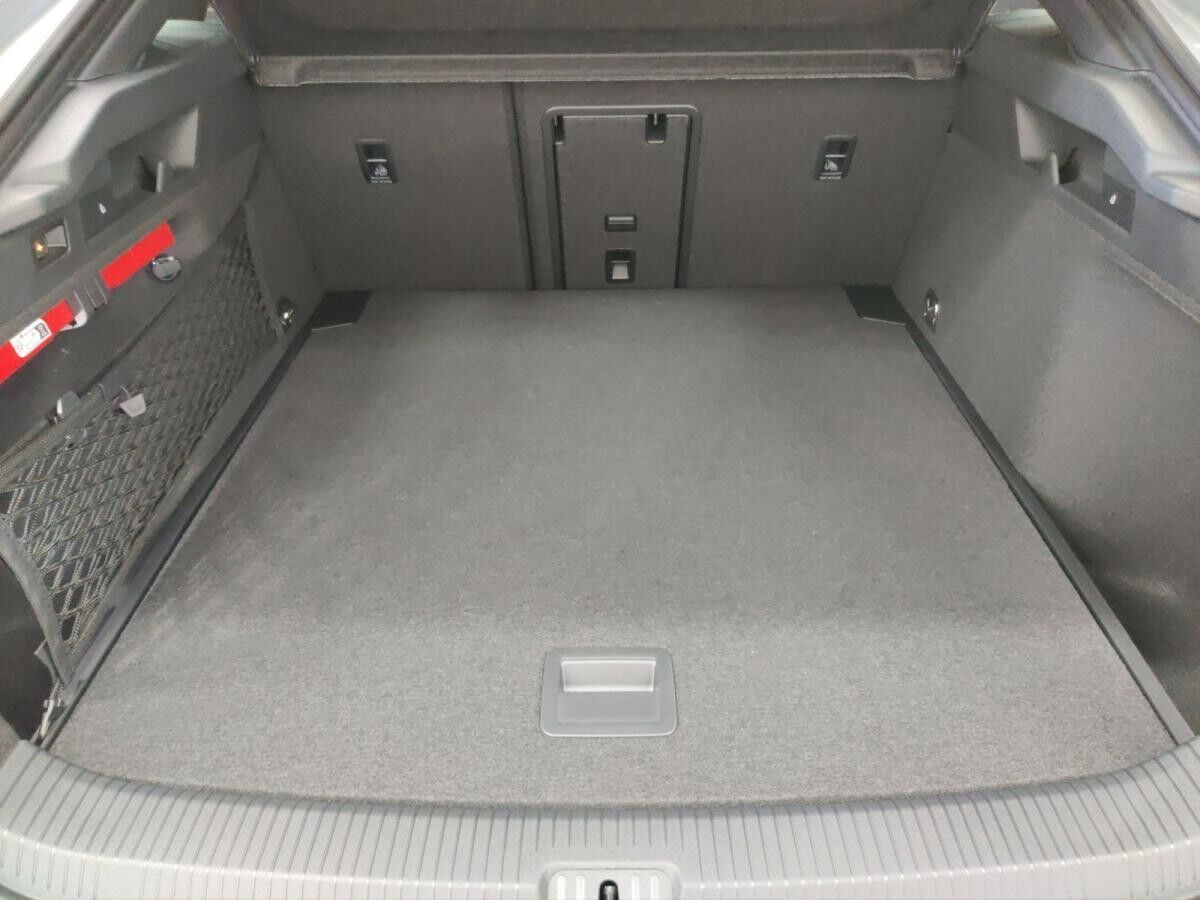 Volkswagen ID.7 Pro S h/AHK/Matrix/IQ.Drive/Pano/Wärmepumpe