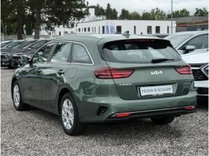 Kia Ceed SW Ceed Sportswagon 1.5T DCT7 VISION KOMFORT+ NAVI