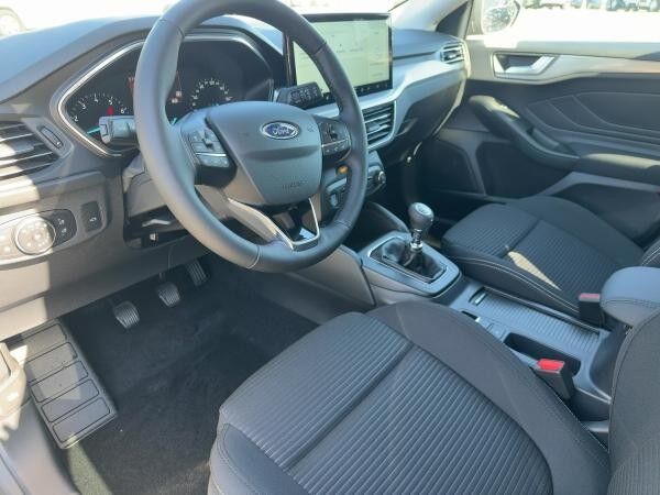Ford Focus Turnier 1,0 EcoBoost Titanium