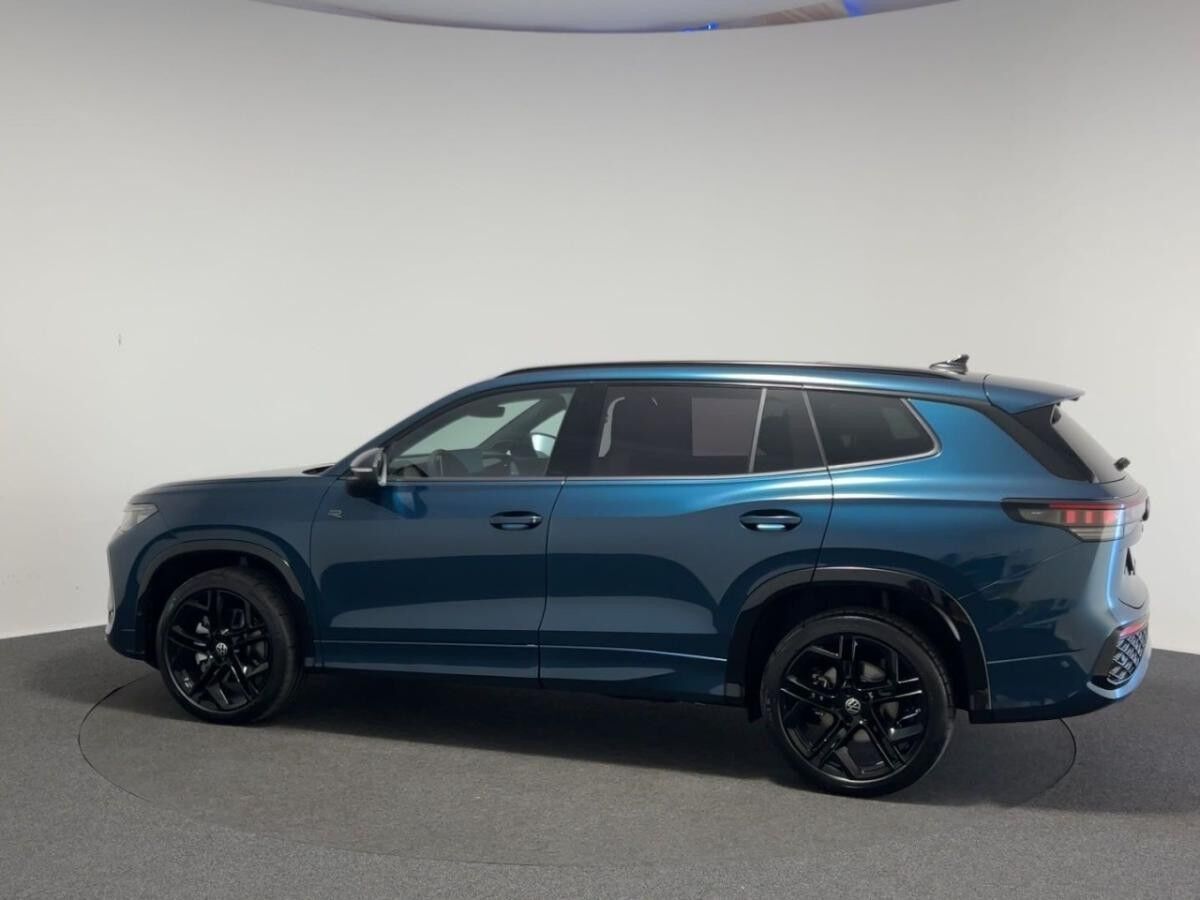 Volkswagen Tayron R-Line 4MOTION Black Style