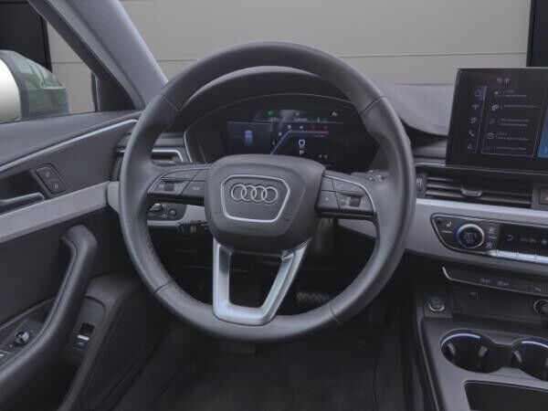 Audi A4 Avant 30 TDI ADVANCED AHK eKLAPPE LM18 NAVI
