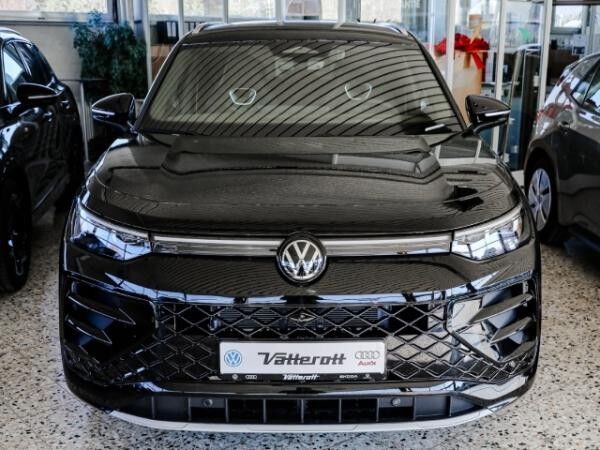 Volkswagen Tayron R-Line 1.5 eHybrid DSG AHK IQ.Light HUD