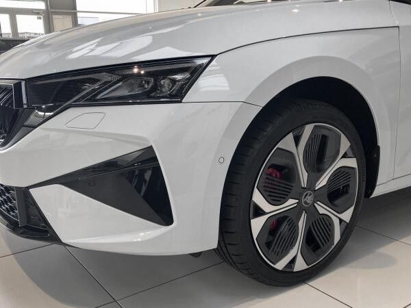 Skoda Octavia Combi RS 2,0 TSI 7- Gang-DSG