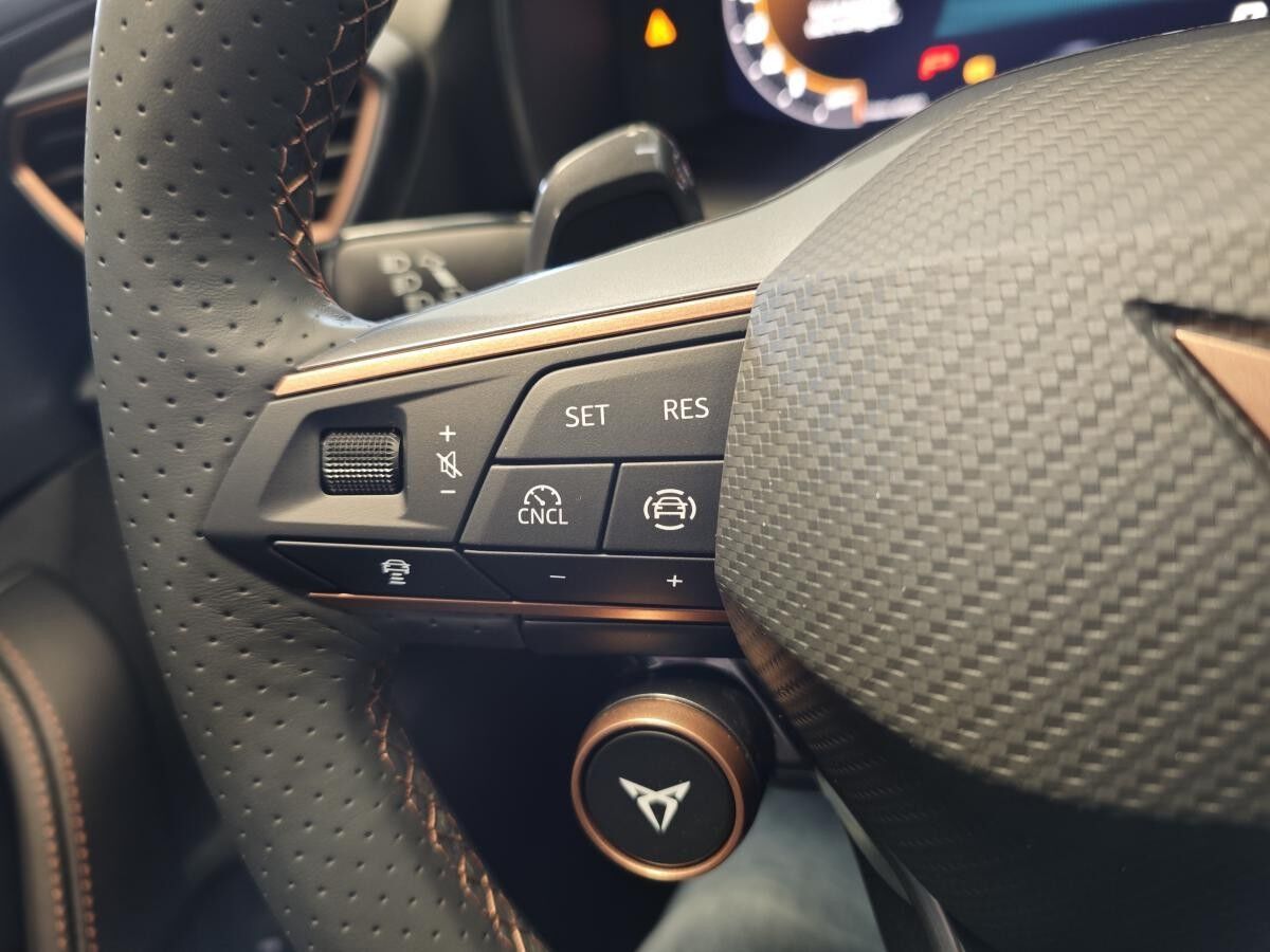 Cupra Formentor 1.5 eTSI SENNH|Matrix| ABVERKAUF - nur 1 Fahrzeug