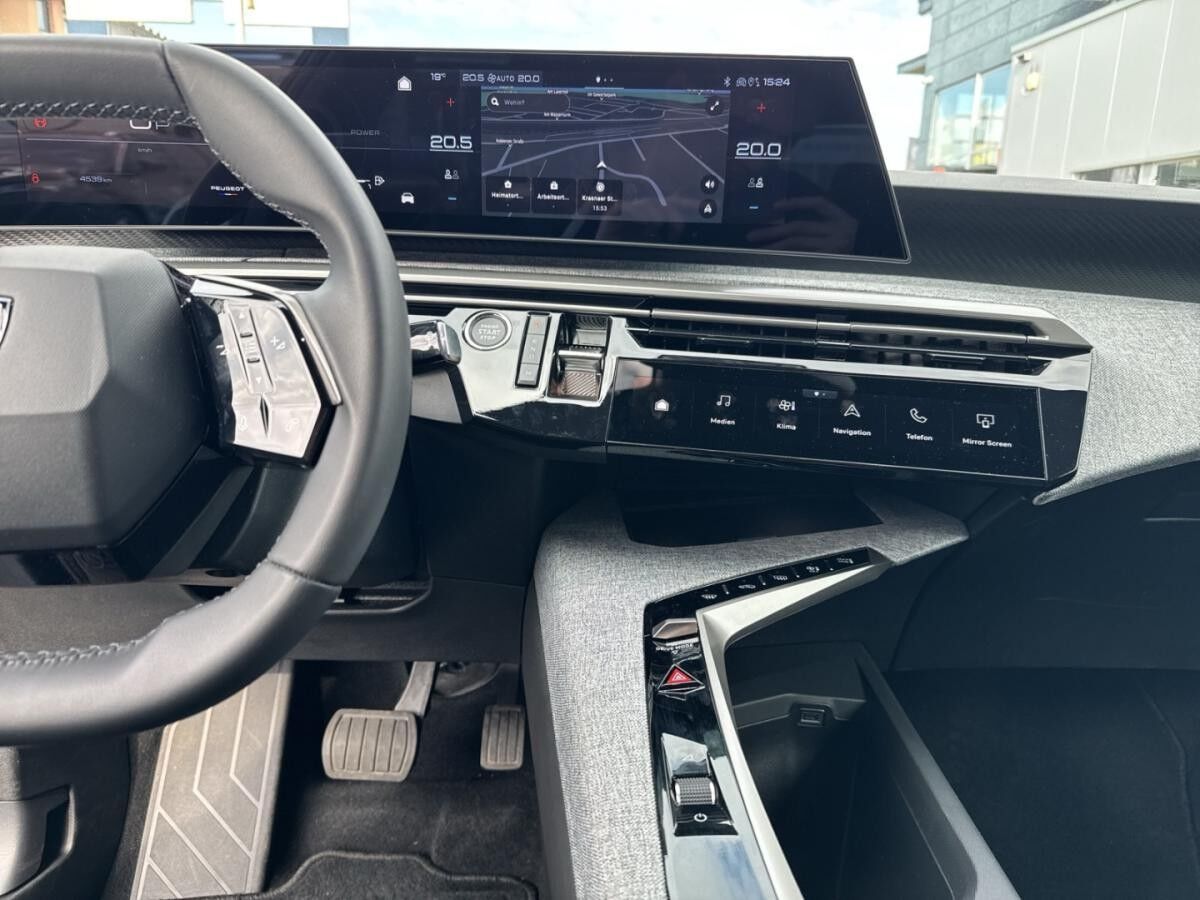 Peugeot 5008 Allure Hybrid 145  e-DSC6