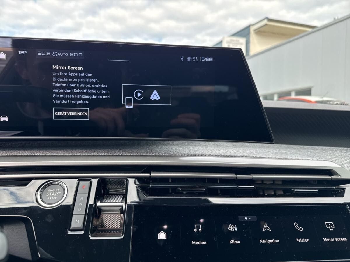 Peugeot 5008 Allure Hybrid 145  e-DSC6