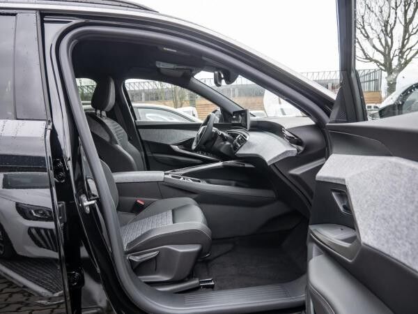 Peugeot 5008 1.2 Hybrid 145 e-DSC6  Allure *ICE*