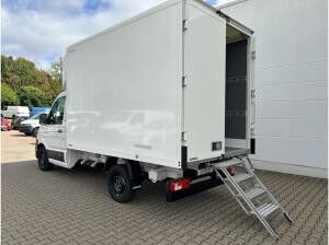 Volkswagen Crafter Koffer Möbelkoffer Junge