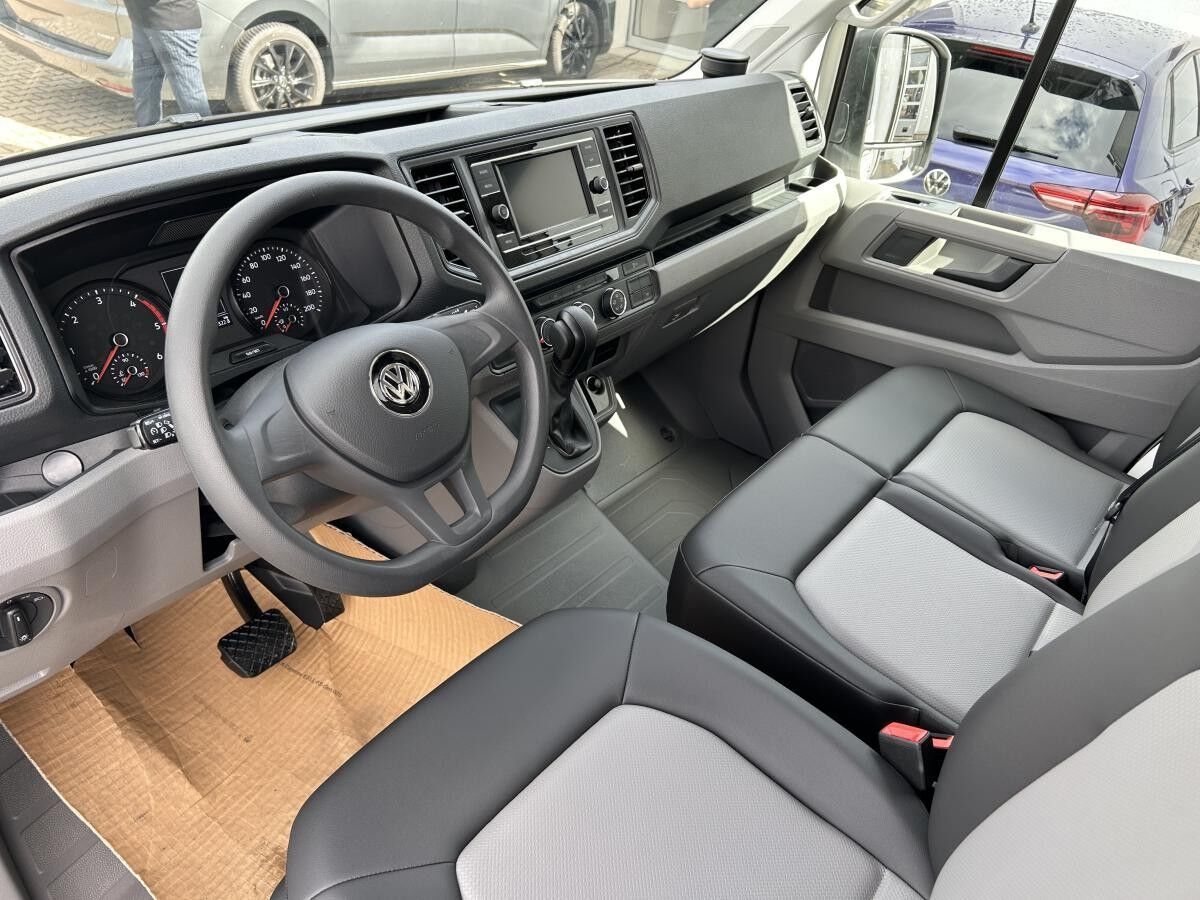 Volkswagen Crafter Koffer Möbelkoffer Junge