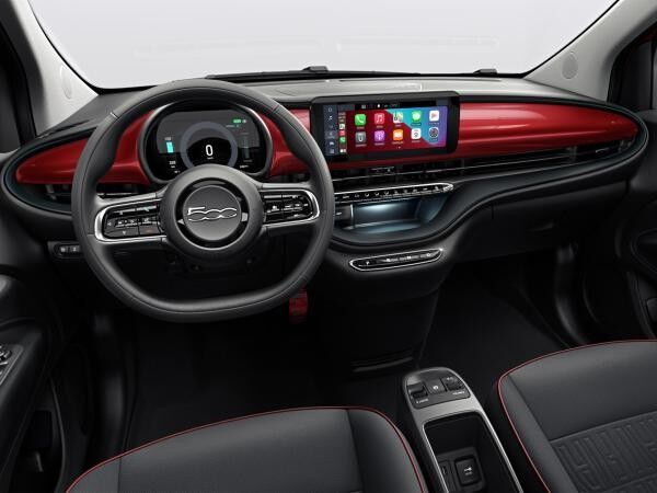 Fiat 500e RED Lim. 42 kWh 118 PS **NUR FÜR KURZE ZEIT**