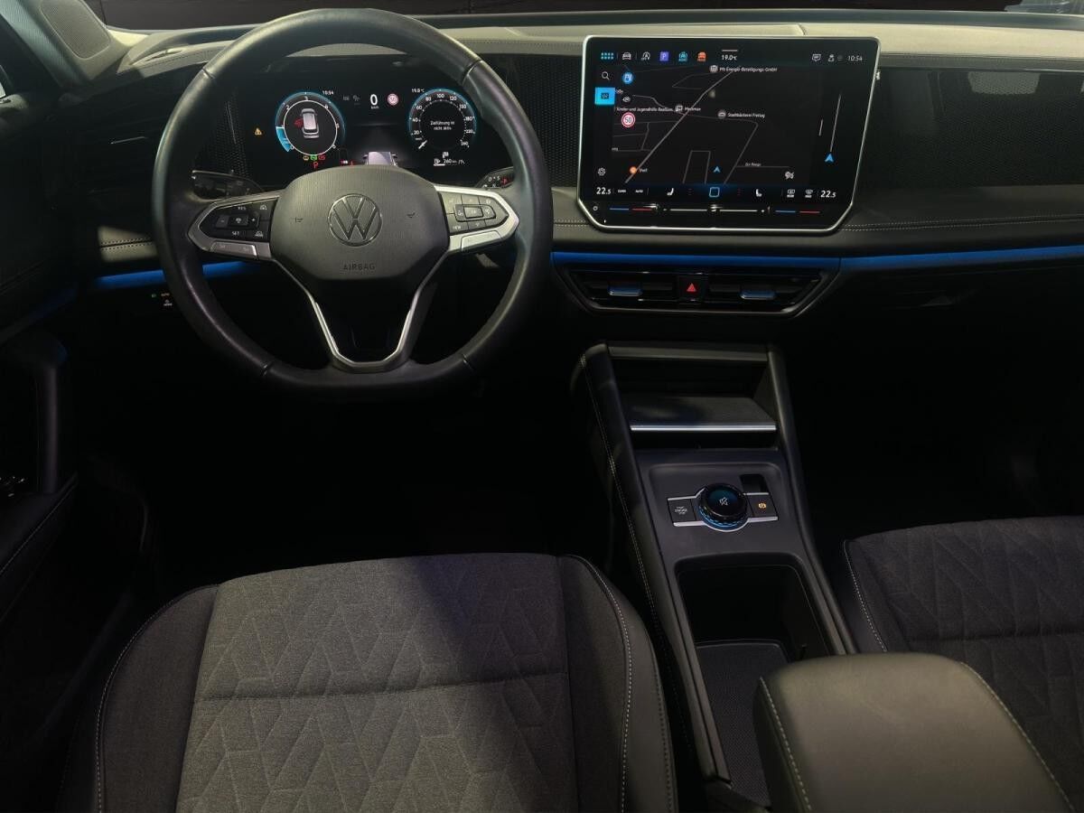 Volkswagen Tiguan Life 2.0 TDI*DSG*WinterPaket*IQDRIVE*AHK*