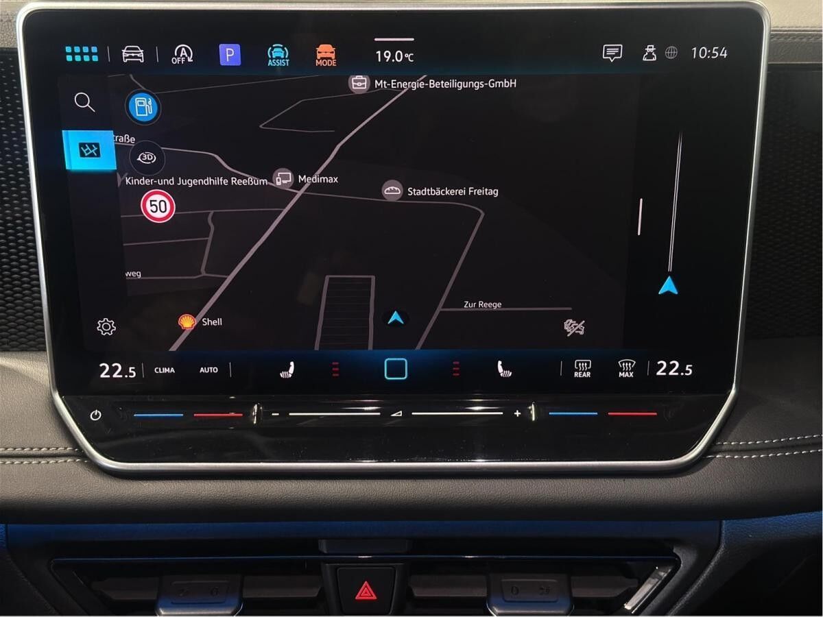 Volkswagen Tiguan Life 2.0 TDI*DSG*WinterPaket*IQDRIVE*AHK*