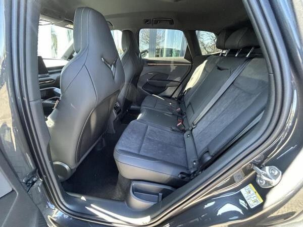 Cupra Terramar 1.5 eTSI AHK Sennheiser Soundsystem