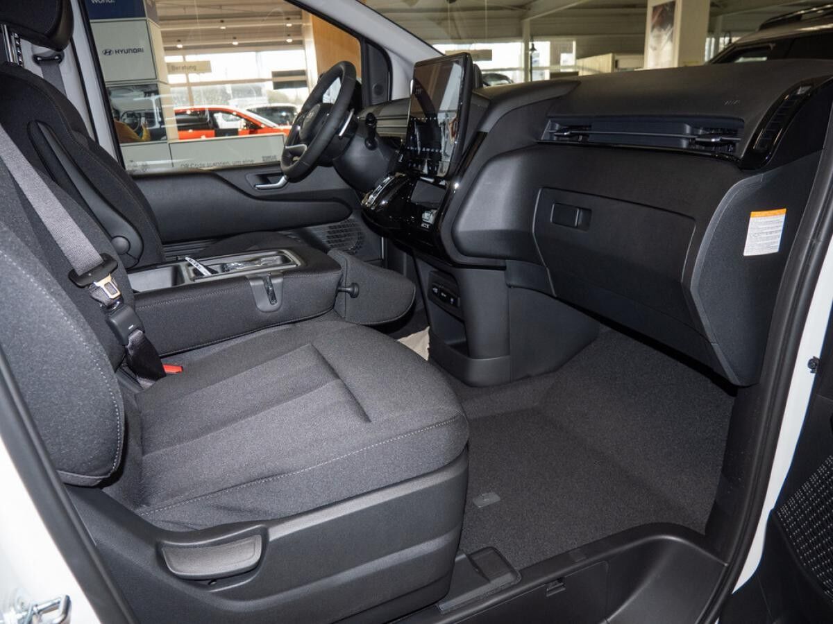 Hyundai STARIA 1.6 Hybrid Trend 9 Sitzer /LED/NAVI/360 Grad Kameras