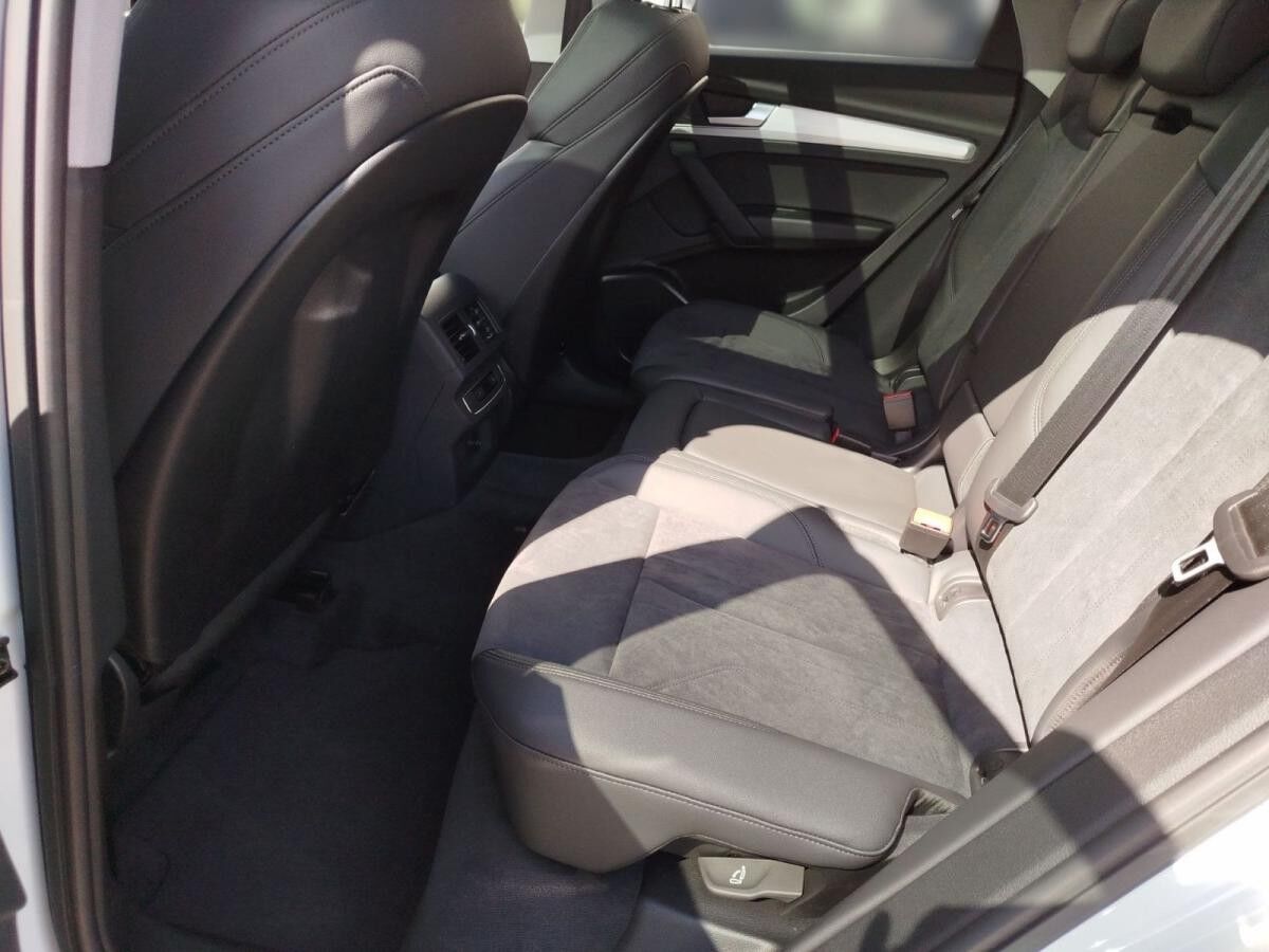 Audi Q5 55 TFSI e quattro S tronic S line Matrix-LED Navi Panorama DAB VC