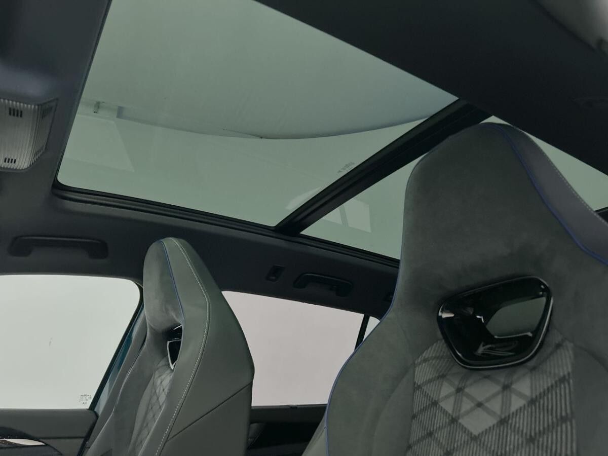 Volkswagen Tayron R-Line 4MOTION Black Style