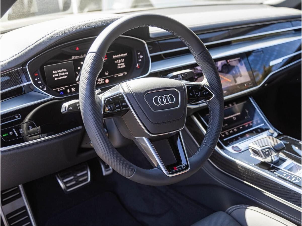 Audi S8 571PS AHK Pano HuD Standheizung