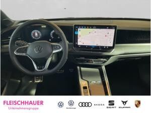 Volkswagen Passat Variant R-Line 150 PS DSG HUD AHK Navi Black Style