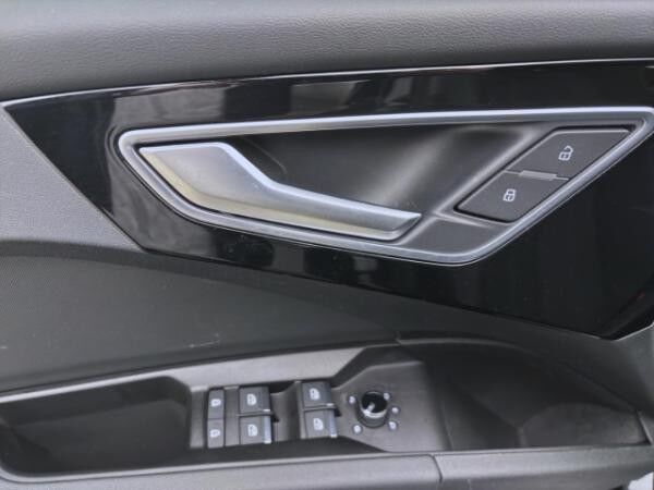 Audi Q4 e-tron Sportback 40 LEDER NAVI SOUND eKLAPPE