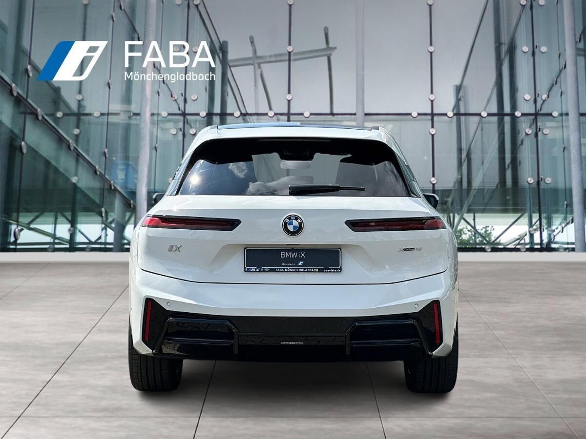 BMW ix xDrive45 M Sportpaket HK HiFi DAB LED RFK