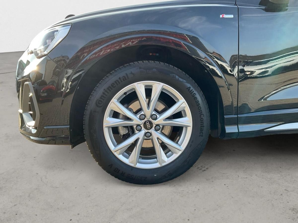 Audi Q3 35 TDI S line Navi Carplay Kamera Allwetter