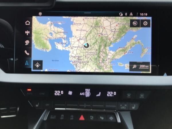 Audi A3 Sportback S line 35TDI S-tronic Navi/LED/Carp