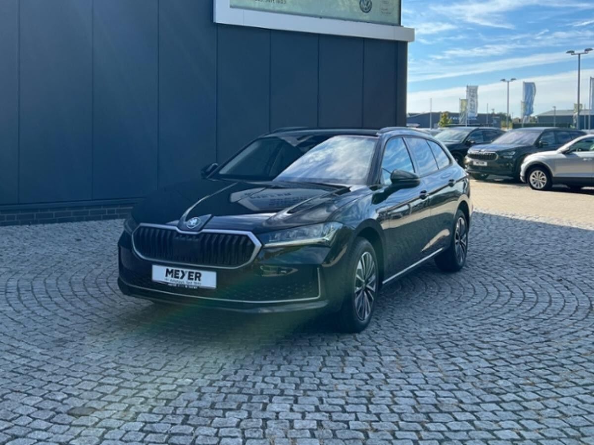 Skoda Superb Combi Selection 2.0 TDI DSG *AHK, Navi*