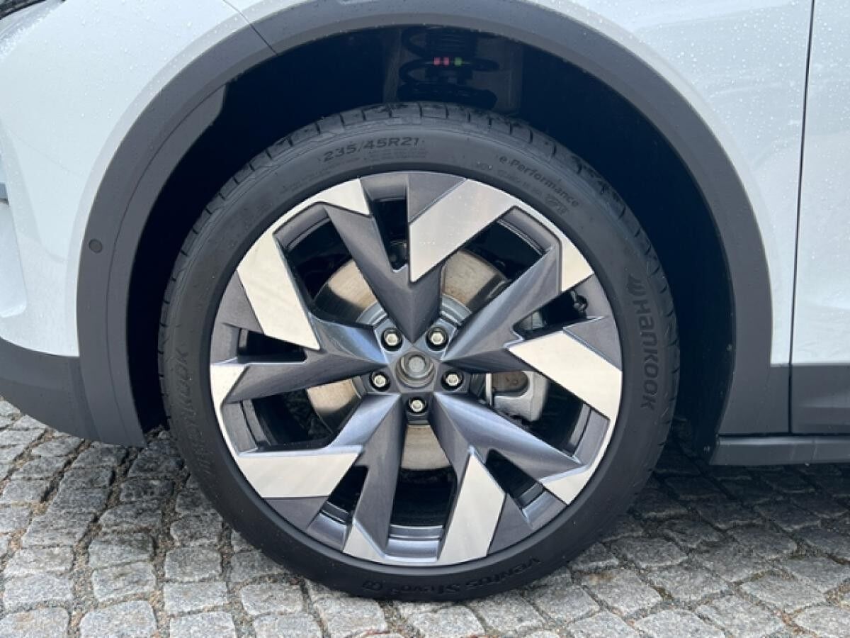 Skoda Elroq RS 4x4 *Matrix-LED, AHK, 21'-LM*