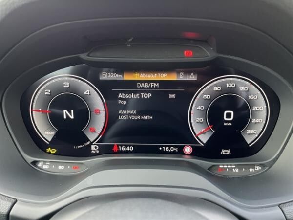 Audi Q2 35 TDI ADVANCED+NAVI+AHK+EPH+LED