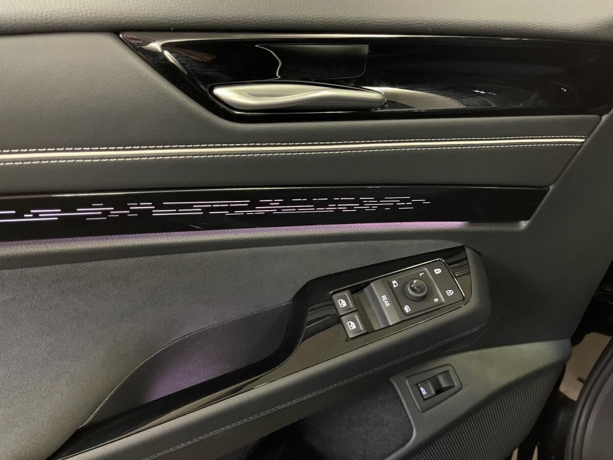 Volkswagen ID.7 Tourer Pro AHK LED LM 20" Navi Head-Up ACC