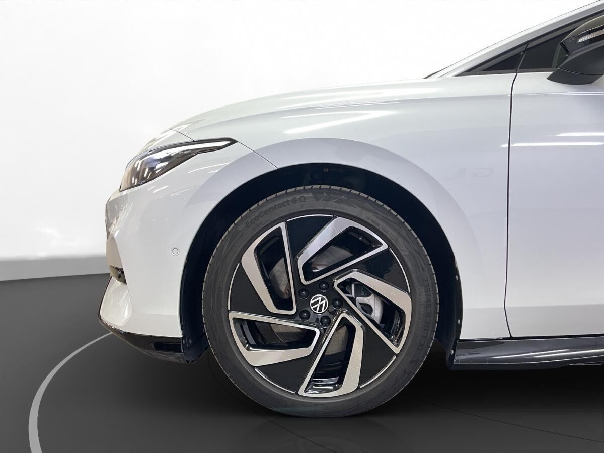 Volkswagen ID.7 Tourer Pro LED LM 20" Navi ACC Head-Up 360°