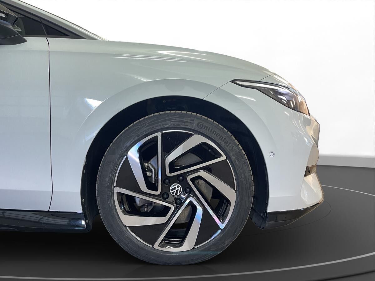 Volkswagen ID.7 Tourer Pro LED LM 20" Navi ACC Head-Up 360°