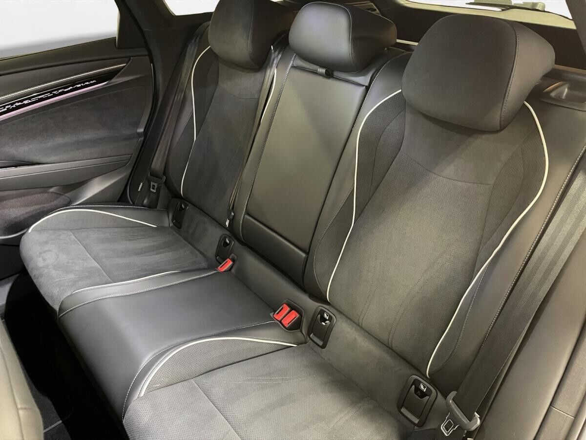 Volkswagen ID.7 Tourer Pro LED LM 20" Navi ACC Head-Up 360°