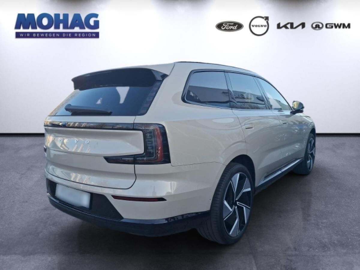 Volvo EX90 Performance Pure Electric AWD Twin Ultra 7-Sitzer**SOFORT**