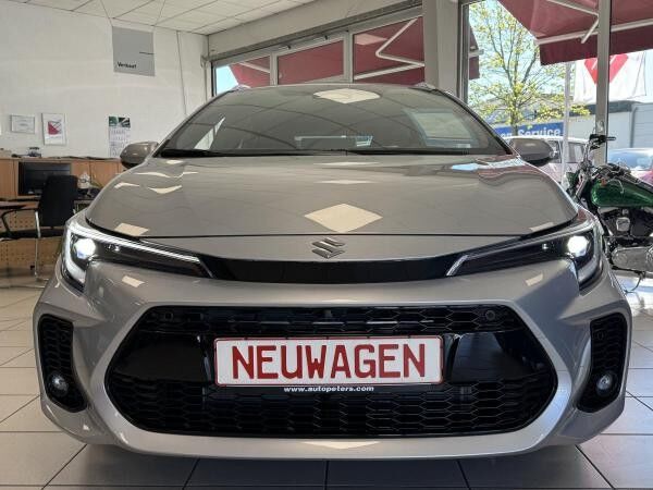 Suzuki Swace Ihr zuverlässiger Partner für jede Fahrt. Komfort und Effizienz vereint!