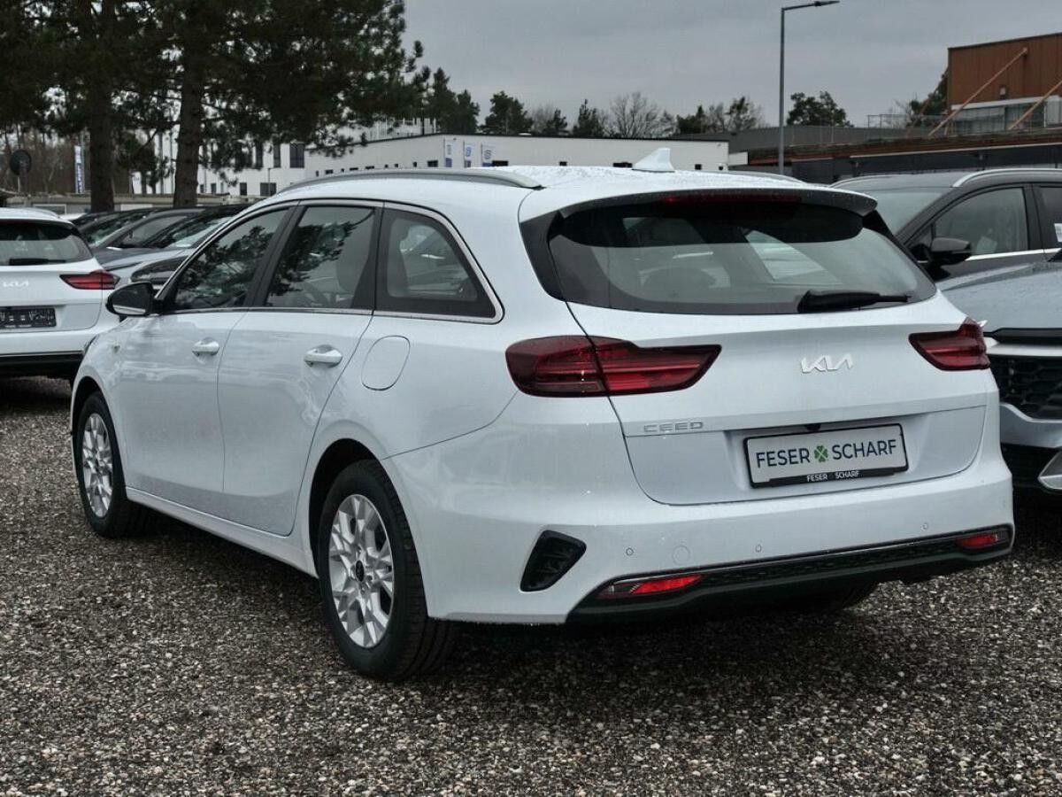 Kia Ceed SW Ceed Sportswagon 1.5T DCT7 VISION KOMFORT+ NAVI