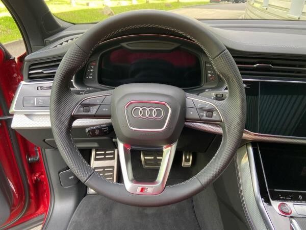 Audi SQ7 TFSI qu. *Laserlicht*Pano*AHK*7-Sitzer*