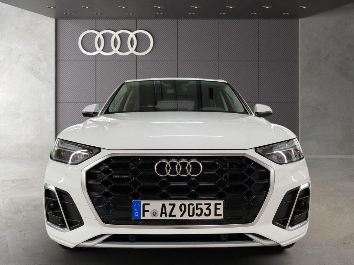 Audi Q5 50 TFSI e quattro S tronic S line LED Navi Tempomat DAB VC