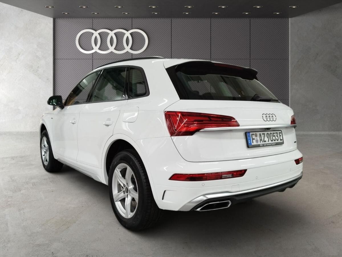 Audi Q5 50 TFSI e quattro S tronic S line LED Navi Tempomat DAB VC