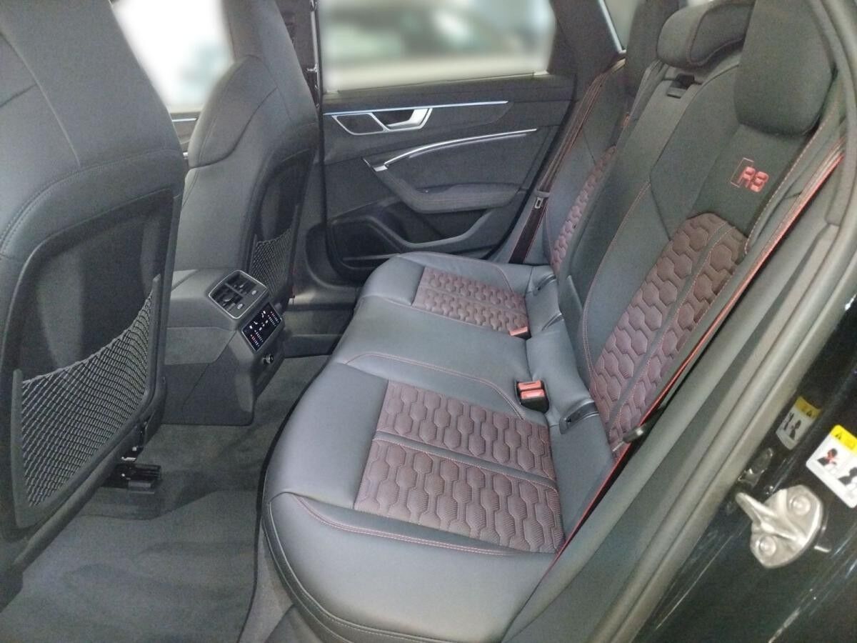 Audi RS6 Avant performance tiptronic HD Matrix-LED RS-Sportabgasanlage Standheizung